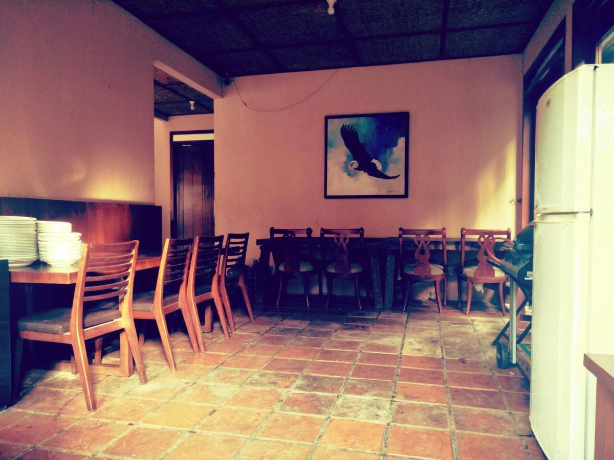 Villa Bukit Danau Cipanas  Eksteriør bilde